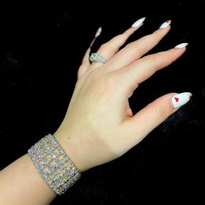 Silver sparkly bracelet